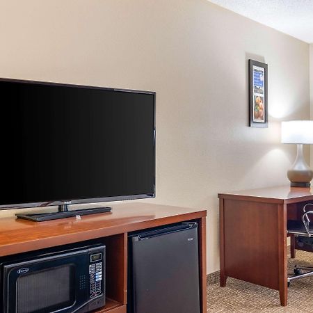 Comfort Inn & Suites Macon North I-75 Екстериор снимка