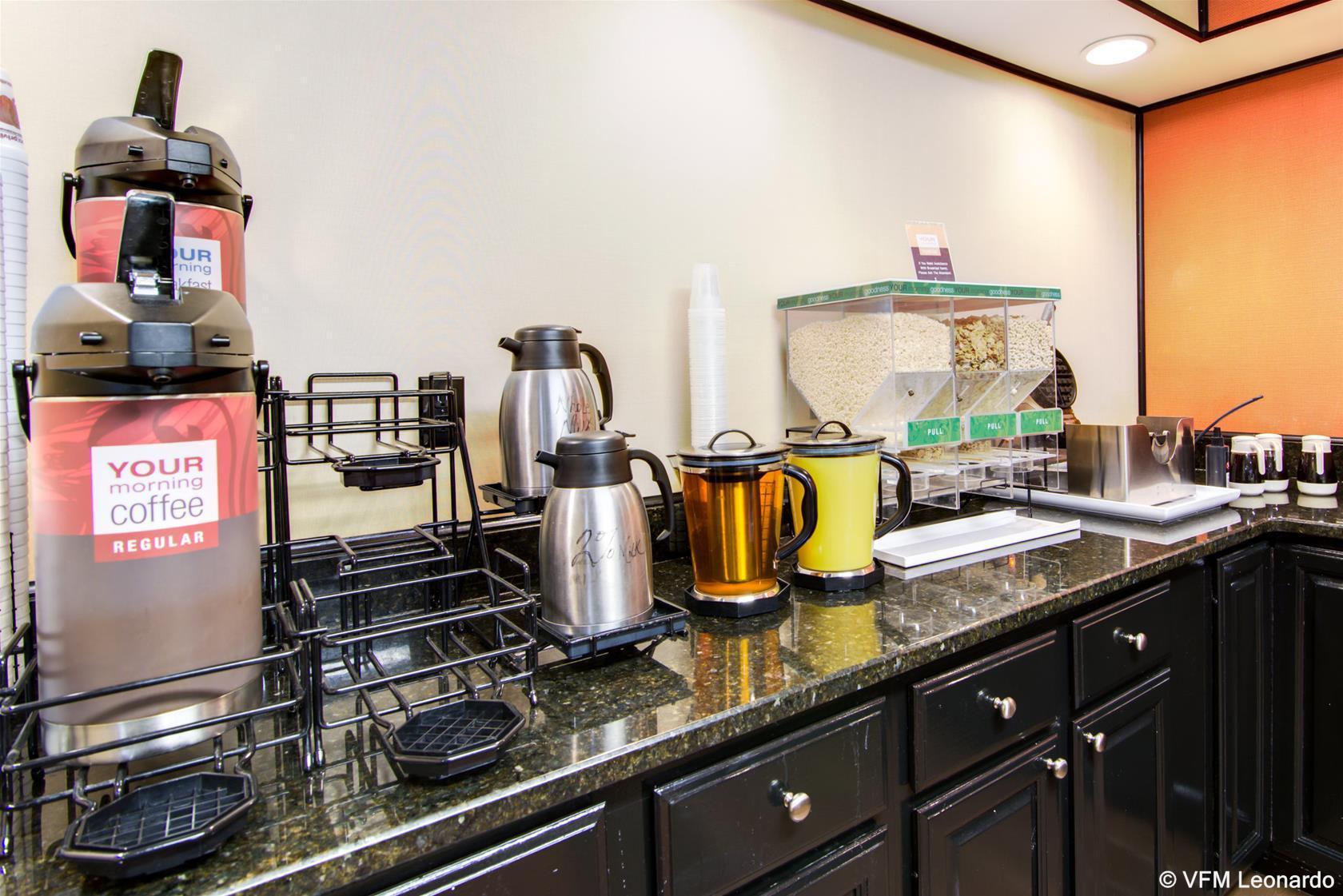 Comfort Inn & Suites Macon North I-75 Екстериор снимка
