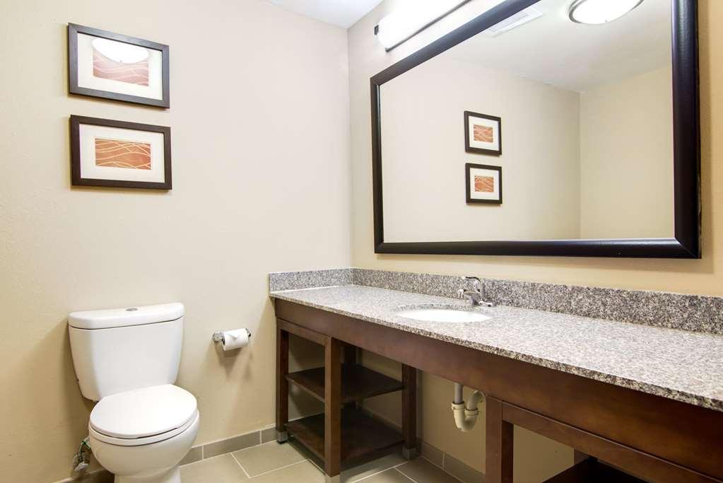 Comfort Inn & Suites Macon North I-75 Стая снимка